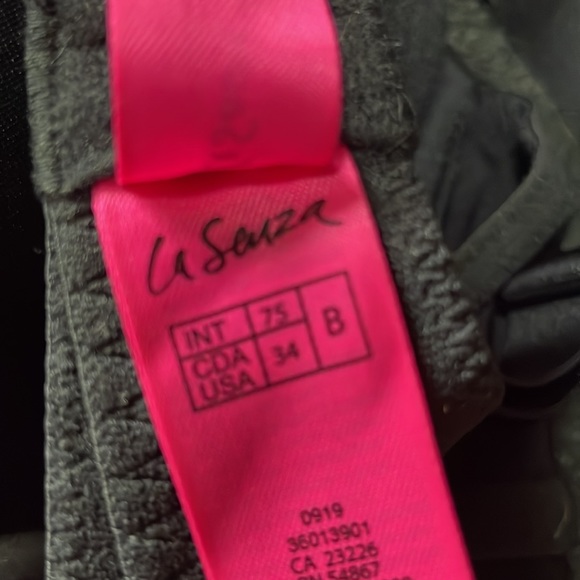 Bra - Picture 4 of 4